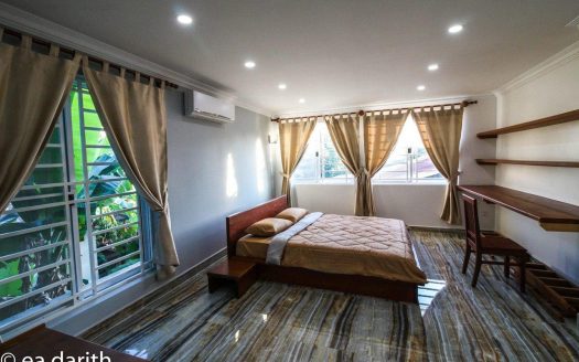 បន្ទប់ធំទូលាយសម្រាប់ជួល